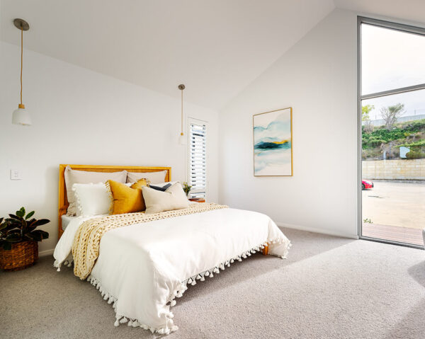 Bedroom inside the Perth modular home Shorehouse design by PIQUE